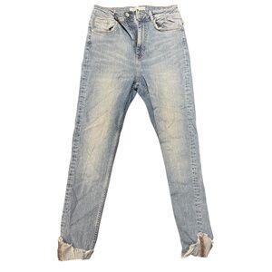 ZARA Distressed Hem Skinny Jeans – Size US 10